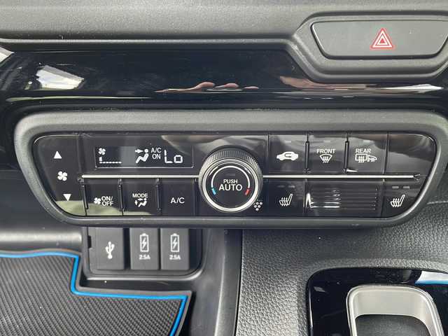 ホンダ Ｎ ＢＯＸ カスタム L 岩手県 2023(令5)年 1.5万km クリスタルブラックパール 純正SDナビ/AM/FM/CD/DVD/Bluetooth/フルセグTV/バックカメラ/ビルトインETC/ドライブレコーダー/レーダークルーズコントロール/衝突被害軽減ブレーキ/レーンキープアシスト/横滑り防止装置/シートヒーター/オートライト/LEDヘッドライト/フォグランプ/スマートキー/プッシュスタート/電動格納ミラー/社外14インチAW/純正フロアマット/ドアバイザー/保証書/取扱説明書