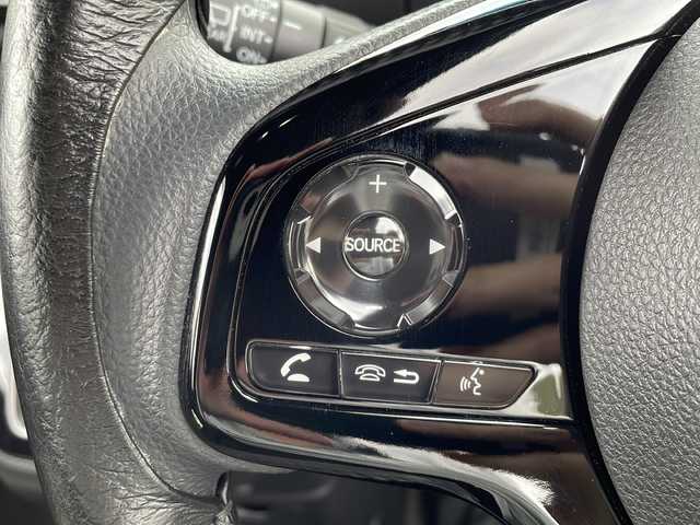 ホンダ Ｎ ＢＯＸ カスタム L 岩手県 2023(令5)年 1.5万km クリスタルブラックパール 純正SDナビ/AM/FM/CD/DVD/Bluetooth/フルセグTV/バックカメラ/ビルトインETC/ドライブレコーダー/レーダークルーズコントロール/衝突被害軽減ブレーキ/レーンキープアシスト/横滑り防止装置/シートヒーター/オートライト/LEDヘッドライト/フォグランプ/スマートキー/プッシュスタート/電動格納ミラー/社外14インチAW/純正フロアマット/ドアバイザー/保証書/取扱説明書