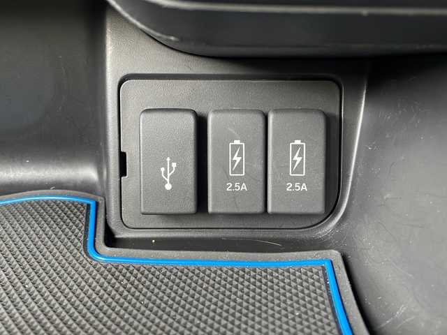 ホンダ Ｎ ＢＯＸ カスタム L 岩手県 2023(令5)年 1.5万km クリスタルブラックパール 純正SDナビ/AM/FM/CD/DVD/Bluetooth/フルセグTV/バックカメラ/ビルトインETC/ドライブレコーダー/レーダークルーズコントロール/衝突被害軽減ブレーキ/レーンキープアシスト/横滑り防止装置/シートヒーター/オートライト/LEDヘッドライト/フォグランプ/スマートキー/プッシュスタート/電動格納ミラー/社外14インチAW/純正フロアマット/ドアバイザー/保証書/取扱説明書