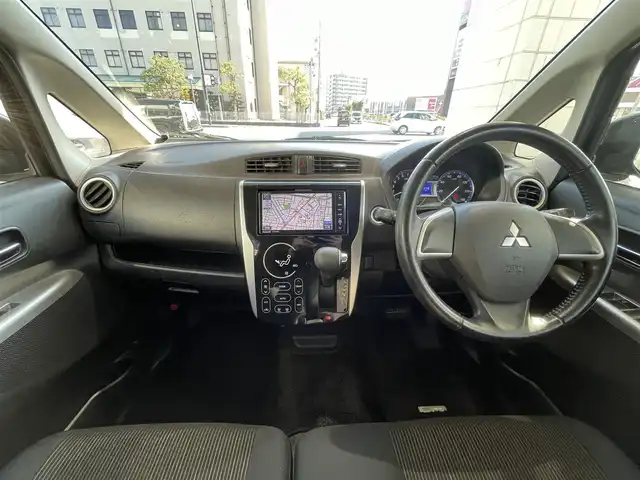 三菱 ｅＫカスタム T 岡山県 2014(平26)年 7.5万km ディープブラックマイカ 登録時走行距離74899km/純正SDナビ/(AM/FM/DISC/TV)/バックカメラ/ETC/ドライブレコーダー/プッシュスタート/USB入力端子/スマートキー/スペアキー/純正15インチアルミホイール/記録簿/保証書/取扱説明書/純正フロアマット/電動格納ミラー