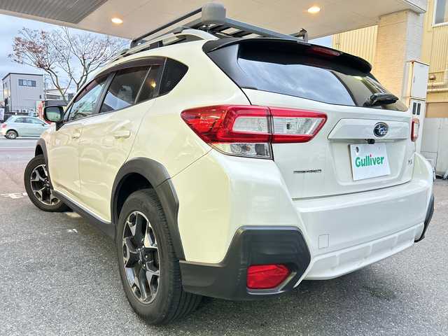 スバル インプレッサ ＸＶ 1．6i－L アイサイト 福岡県 2018(平30)年 11.3万km クリスタルホワイトP 純正ナビ/DVD/Bluetooth/TV（フルセグ）/AM/FM/SMART　USEN/iPod/DISC/USB/ヒルスタートアシスト/X-MODE/ETC/クルーズコントロール/レーンキープアシスト/アイドリングストップ/SRH/プリクラッシュ/車線逸脱警報装置/オートライト/ドラレコ（SD付）