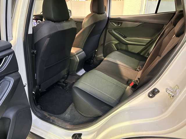 スバル インプレッサ ＸＶ 1．6i－L アイサイト 福岡県 2018(平30)年 11.3万km クリスタルホワイトP 純正ナビ/DVD/Bluetooth/TV（フルセグ）/AM/FM/SMART　USEN/iPod/DISC/USB/ヒルスタートアシスト/X-MODE/ETC/クルーズコントロール/レーンキープアシスト/アイドリングストップ/SRH/プリクラッシュ/車線逸脱警報装置/オートライト/ドラレコ（SD付）