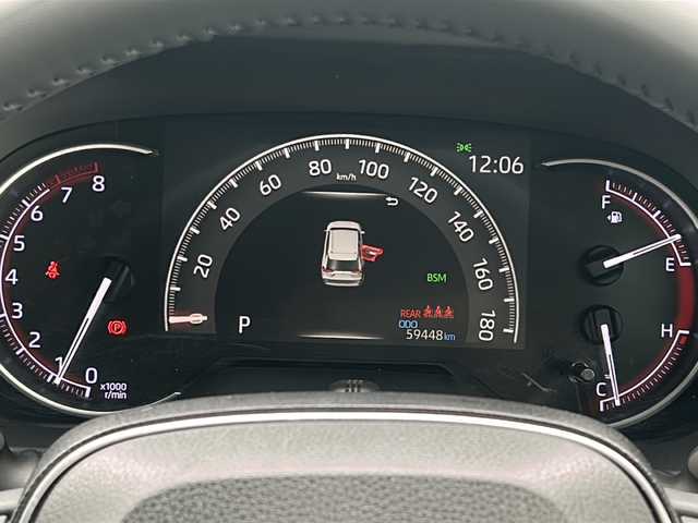 トヨタ ＲＡＶ４ G Zパッケージ 佐賀県 2019(令1)年 6万km ホワイトパールクリスタルシャイン ワンオーナー/純正9インチナビ/バックカメラ/プリクラッシュセーフティ/レーンディパーチャーアラート/オートハイビーム/アダプティブクルーズコントロール/ブラインドスポットモニター/リアクロストラフィックアラート/クリアランスソナー/電動パーキングブレーキ/オートブレーキホールド/パワーバックドア/レザーシート/シートヒーター/メモリパワーシート/ステアリングヒーター/ステアリングリモコン/ビルトインETC/ドライブレコーダー/プッシュスタート/スマートキー/LEDヘッドライト/フォグライト/純正アルミホイール