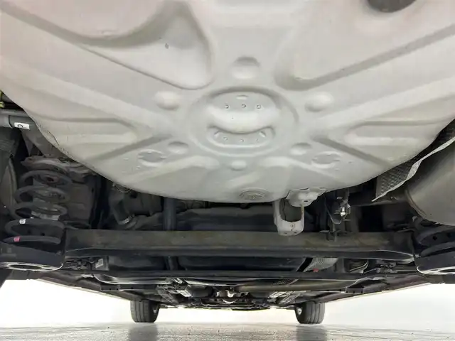 トヨタ プリウス S 佐賀県 2011(平23)年 17万km レッドマイカメタリック 純正メーカーオプションナビ/バックカメラ/CD/DVD/HDD/BT/MD/FM.AM/パーキングアシスト/ビルトインETC/ハンズフリー通話/ステアリングスイッチ/プッシュスタート/ヘッドライトレベライザー/電動ミラー/純正フロアマット/純正ドアバイザー/スマートキー×2/保証書/取扱説明書