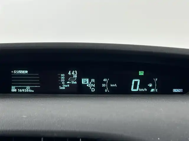 トヨタ プリウス S 佐賀県 2011(平23)年 17万km レッドマイカメタリック 純正メーカーオプションナビ/バックカメラ/CD/DVD/HDD/BT/MD/FM.AM/パーキングアシスト/ビルトインETC/ハンズフリー通話/ステアリングスイッチ/プッシュスタート/ヘッドライトレベライザー/電動ミラー/純正フロアマット/純正ドアバイザー/スマートキー×2/保証書/取扱説明書