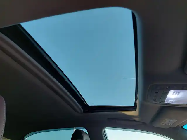 トヨタ クラウン ハイブリッド アスリートS ブラックスタイル 東京都 2015(平27)年 5.2万km ホワイトパールクリスタルシャイン ROJAMフルエアロ/ROJAM4本出しマフラー/サンルーフ/セーフティセンス/プリクラッシュセーフティ/レーンキープアシスト/レーダークルーズコントロール/純正SDナビ/パノラミックビューモニター/CD/DVD/BT/AM/FM/TV/レザーシート/シートヒーター/パワーシート/社外20インチAW/車高調キット/ビルトインETC