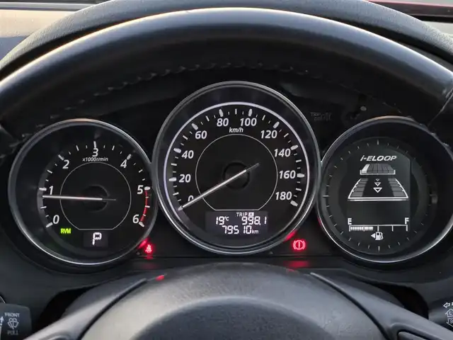 マツダ アテンザ ワゴン XD 鹿児島県 2014(平26)年 8万km ソウルレッドプレミアムメタリック 純正ＳＤナビ（ＣＡ９Ｋ３）　/レーダークルーズコントロール　/ビルトインＥＴＣ　/ドライブレコーダー　/Ｂｌｕｅｔｏｏｔｈオーディオ　/フルセグテレビ　/バックカメラ　/ＨＩＤヘッドライト　/パドルシフト/ＭＴモード付きＡＴ/純正アルミホイール(17インチ)/レーンキープアシスト/横滑り防止装置/プッシュスタート/スマートキー/エアバック(W+サイド)