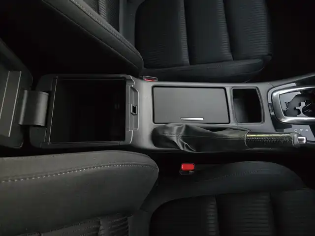 マツダ アテンザ ワゴン XD 鹿児島県 2014(平26)年 8万km ソウルレッドプレミアムメタリック 純正ＳＤナビ（ＣＡ９Ｋ３）　/レーダークルーズコントロール　/ビルトインＥＴＣ　/ドライブレコーダー　/Ｂｌｕｅｔｏｏｔｈオーディオ　/フルセグテレビ　/バックカメラ　/ＨＩＤヘッドライト　/パドルシフト/ＭＴモード付きＡＴ/純正アルミホイール(17インチ)/レーンキープアシスト/横滑り防止装置/プッシュスタート/スマートキー/エアバック(W+サイド)