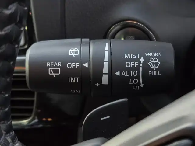 マツダ アテンザ ワゴン XD 鹿児島県 2014(平26)年 8万km ソウルレッドプレミアムメタリック 純正ＳＤナビ（ＣＡ９Ｋ３）　/レーダークルーズコントロール　/ビルトインＥＴＣ　/ドライブレコーダー　/Ｂｌｕｅｔｏｏｔｈオーディオ　/フルセグテレビ　/バックカメラ　/ＨＩＤヘッドライト　/パドルシフト/ＭＴモード付きＡＴ/純正アルミホイール(17インチ)/レーンキープアシスト/横滑り防止装置/プッシュスタート/スマートキー/エアバック(W+サイド)