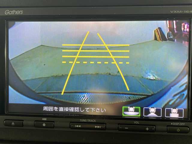 ホンダ ヴェゼル ハイブリッド X ホンダセンシング 広島県 2016(平28)年 3万km ルナシルバーM 純正ナビ　/バックカメラ　/レーダークルーズコントロール　/パドルシフト　/チップアップシート　/レーンキープ　　/オートライト　/衝突軽減システム　/LEDヘッドランプ　/フォグランプ　/Ｂｌｕｅｔｏｏｔｈ　/ＥＴＣ/純正16インチアルミホイール（215/60/R16）/エアバック（運転席/助手席/サイド）/カーテンエアバック