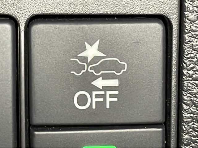 ホンダ ヴェゼル ハイブリッド X ホンダセンシング 広島県 2016(平28)年 3万km ルナシルバーM 純正ナビ　/バックカメラ　/レーダークルーズコントロール　/パドルシフト　/チップアップシート　/レーンキープ　　/オートライト　/衝突軽減システム　/LEDヘッドランプ　/フォグランプ　/Ｂｌｕｅｔｏｏｔｈ　/ＥＴＣ/純正16インチアルミホイール（215/60/R16）/エアバック（運転席/助手席/サイド）/カーテンエアバック