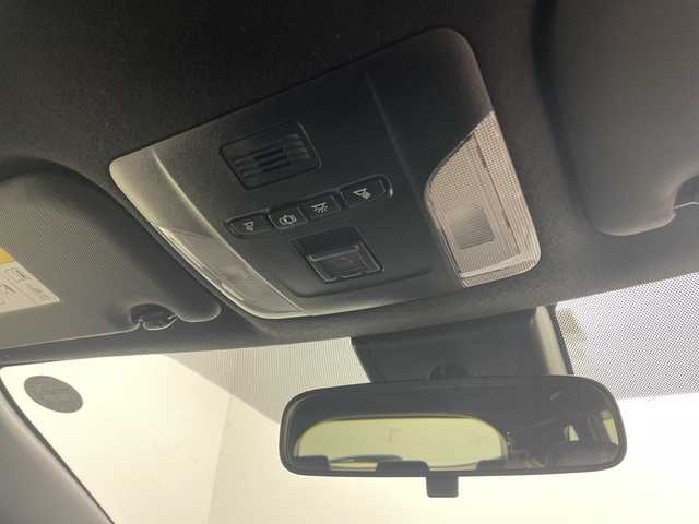 トヨタ カローラツーリング ハイブリッド ダブルバイビー 道央・札幌 2020(令2)年 9.6万km ホワイトパールクリスタルシャイン ・4WD/・純正ナビ/・TV&CD&DVD&BT&SD&Miracast/・バックカメラ/・トヨタセーフティーセンス/・レーダークルーズコントロール/・ブラインドスポットモニター/・ハーフレザーシート/・前席シートヒーター/・ステアリングスイッチ/・ステアリングヒーター/・ビルドインETC/・オートマチックハイビーム/・オートライト/・LEDヘッドライト/・スマートキー/・プッシュスタート