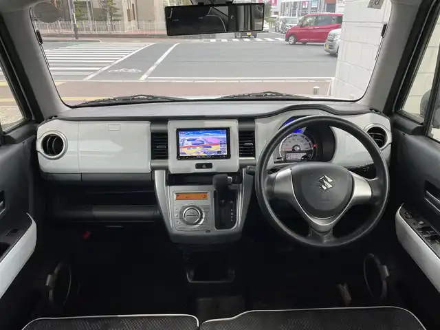 スズキ ハスラー G 岡山県 2018(平30)年 5.1万km ピュアホワイトP 登録時走行距離50979km/純正SDナビ/(AM/FM/BT/TV/DISC)/衝突被害軽減システム/横滑り防止装置/盗難防止装置/アイドリングストップ/D席＋N席シートヒーター/スマートキー/ABS/パワーステアリング/パワーウィンドウ/純正15インチアルミホイール/純正フロアマット/フルフラットシート/ベンチシート/保証書/取扱説明書/記録簿