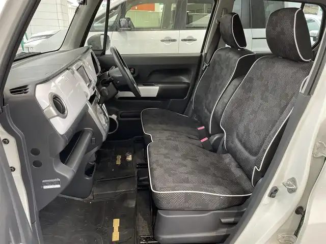 スズキ ハスラー G 岡山県 2018(平30)年 5.1万km ピュアホワイトP 登録時走行距離50979km/純正SDナビ/(AM/FM/BT/TV/DISC)/衝突被害軽減システム/横滑り防止装置/盗難防止装置/アイドリングストップ/D席＋N席シートヒーター/スマートキー/ABS/パワーステアリング/パワーウィンドウ/純正15インチアルミホイール/純正フロアマット/フルフラットシート/ベンチシート/保証書/取扱説明書/記録簿