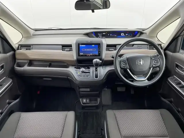 ホンダ フリード G ホンダセンシング 茨城県 2022(令4)年 2.1万km クリスタルブラックパール 純正ナビ［VXM-224VFi］/フルセグ再生可/両側パワースライドドア/バックカメラ/Honda SENSING/バックカメラ/シートヒーター/ビルトインETC