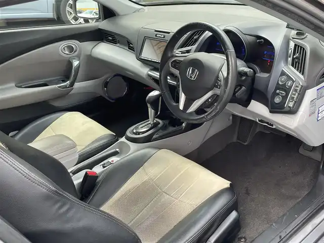ホンダ ＣＲ－Ｚ α 静岡県 2010(平22)年 8.4万km ストームシルバーメタリック 無限エアロ/純正HDDナビ/ワンセグTV/DVD/CD/バックカメラ/HIDヘッドライト/ビルトインETC/クルーズコントロール/スマートキー/ハーフレザー調シートカバー/パドルシフト/純正16インチAW/保証書/取扱説明書/ナビ取扱説明書