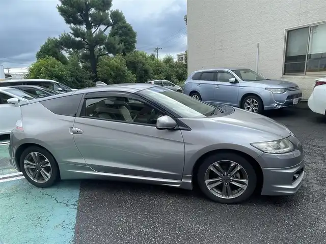 ホンダ ＣＲ－Ｚ α 静岡県 2010(平22)年 8.4万km ストームシルバーメタリック 無限エアロ/純正HDDナビ/ワンセグTV/DVD/CD/バックカメラ/HIDヘッドライト/ビルトインETC/クルーズコントロール/スマートキー/ハーフレザー調シートカバー/パドルシフト/純正16インチAW/保証書/取扱説明書/ナビ取扱説明書