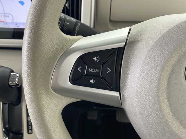 ダイハツ ムーヴ キャンバス X LTD メイクアップ SA Ⅲ 秋田県 2018(平30)年 1.4万km パールホワイトⅢ/ファインミントメタリック 2トーン 4WD/純正SDナビ（DVD/BT/フルセグTV）/全方位カメラ/バックカメラ/両側パワースライドドア/スマートアシストIII/アイドリングストップ/横滑り防止装置/オートハイビーム/LEDヘッドランプ/フォグランプ/オーディオステアリモコン/USBポート/純正フロアマット/純正ドアバイザー/保証書・取説