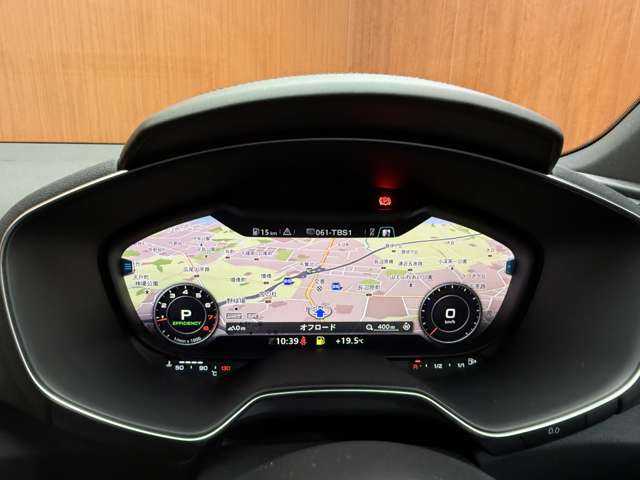 アウディ ＴＴクーペ 2．0 TFSI クワトロ 千葉県 2015(平27)年 1.1万km グレイシアホワイトメタリック レザーパッケージ　/アシスタンスパッケージ　/バーチャルコックピット　/クルーズコントロール　/ナビ　/ＴＶ　/Ｂカメラ　/ナッパー革　/シートヒーター　/電動シート　/レーンキープアシスト　/ＬＥＤヘッドライト
