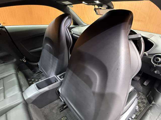 アウディ ＴＴクーペ 2．0 TFSI クワトロ 千葉県 2015(平27)年 1.1万km グレイシアホワイトメタリック レザーパッケージ　/アシスタンスパッケージ　/バーチャルコックピット　/クルーズコントロール　/ナビ　/ＴＶ　/Ｂカメラ　/ナッパー革　/シートヒーター　/電動シート　/レーンキープアシスト　/ＬＥＤヘッドライト