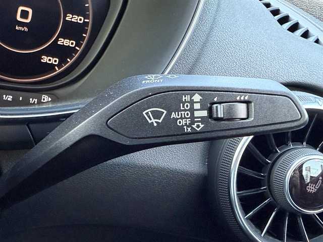 アウディ ＴＴクーペ 40TFSI 静岡県 2020(令2)年 4.7万km ミトスブラックメタリック マトリクスLEDヘッドライト/バーチャルコックピット/シーケンシャルウィンカー/純正ナビ/（フルセグ/BT/CD/DVD)/バックカメラ/クリアランスソナー/純正18インチアルミホイール/ETC2.0/スマートキー/純正フロアマット