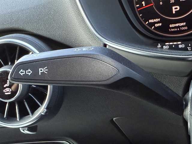 アウディ ＴＴクーペ 40TFSI 静岡県 2020(令2)年 4.7万km ミトスブラックメタリック マトリクスLEDヘッドライト/バーチャルコックピット/シーケンシャルウィンカー/純正ナビ/（フルセグ/BT/CD/DVD)/バックカメラ/クリアランスソナー/純正18インチアルミホイール/ETC2.0/スマートキー/純正フロアマット