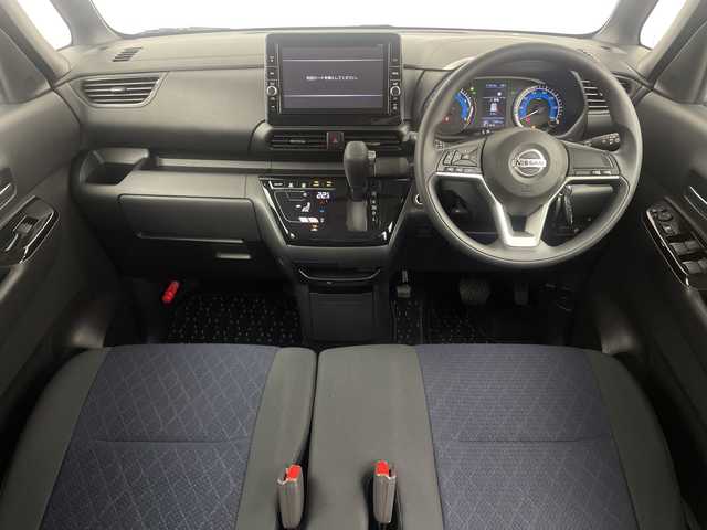 日産 ルークス ハイウェイスター X 三重県 2020(令2)年 0.8万km アメジストパープル 禁煙車　/純正９インチナビ　/エマージェンシーブレーキ　/レーンキープアシスト　/オートハイビーム　　/アラウンドビューモニター　/インテリジェントスマートルームミラー　/前後コーナーセンサー　/純正前後ドライブレコーダー/オートAC/ベンチシート/スマートキー/プッシュスタート/片側パワースライドドア /アイドリングストップ/ワンオーナー/リアサーキュレーター/ビルトインETC/LED/フォグ