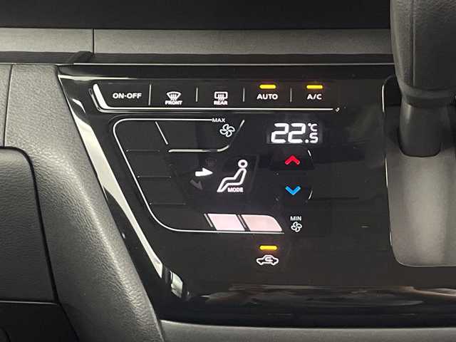 日産 ルークス ハイウェイスター X 三重県 2020(令2)年 0.8万km アメジストパープル 禁煙車　/純正９インチナビ　/エマージェンシーブレーキ　/レーンキープアシスト　/オートハイビーム　　/アラウンドビューモニター　/インテリジェントスマートルームミラー　/前後コーナーセンサー　/純正前後ドライブレコーダー/オートAC/ベンチシート/スマートキー/プッシュスタート/片側パワースライドドア /アイドリングストップ/ワンオーナー/リアサーキュレーター/ビルトインETC/LED/フォグ