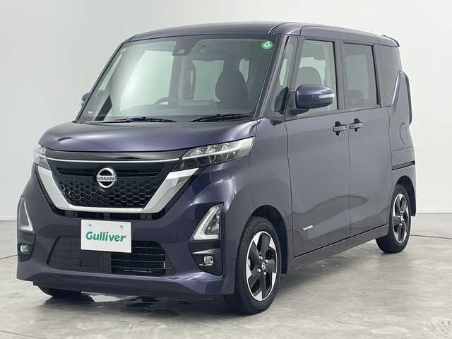 日産 ルークス ハイウェイスター X 三重県 2020(令2)年 0.8万km アメジストパープル 禁煙車　/純正９インチナビ　/エマージェンシーブレーキ　/レーンキープアシスト　/オートハイビーム　　/アラウンドビューモニター　/インテリジェントスマートルームミラー　/前後コーナーセンサー　/純正前後ドライブレコーダー/オートAC/ベンチシート/スマートキー/プッシュスタート/片側パワースライドドア /アイドリングストップ/ワンオーナー/リアサーキュレーター/ビルトインETC/LED/フォグ