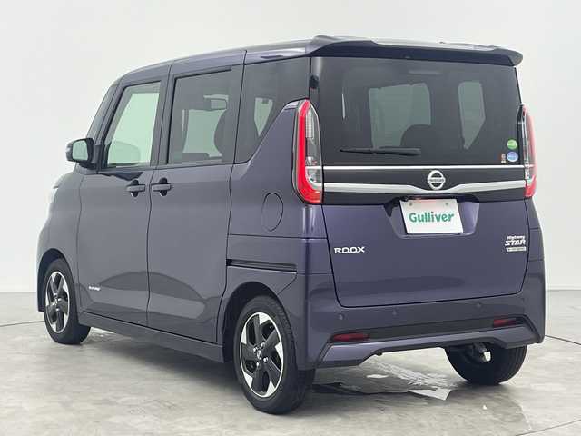 日産 ルークス ハイウェイスター X 三重県 2020(令2)年 0.8万km アメジストパープル 禁煙車　/純正９インチナビ　/エマージェンシーブレーキ　/レーンキープアシスト　/オートハイビーム　　/アラウンドビューモニター　/インテリジェントスマートルームミラー　/前後コーナーセンサー　/純正前後ドライブレコーダー/オートAC/ベンチシート/スマートキー/プッシュスタート/片側パワースライドドア /アイドリングストップ/ワンオーナー/リアサーキュレーター/ビルトインETC/LED/フォグ