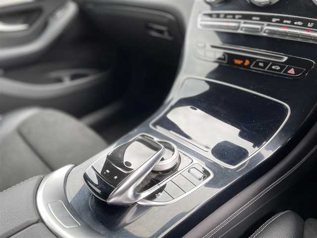 メルセデス・ベンツ ＧＬＣ２２０ d 4マチックスポーツ 栃木県 2019(平31)年 5.4万km ポーラホワイト レーダーセーフティパッケージ/ナビ/フルセグTV/全方位カメラ/ETC/ハーフレザー /パワーシート /全席シートヒーター /ヘッドアップディスプレイ/パワーテールゲート/レーンキープアシスト/ブラインドスポット /パークトロニック /キーレスゴー/LEDヘッドライト/オートライト/パナメリカーナグリル/　純正グリル積み込み