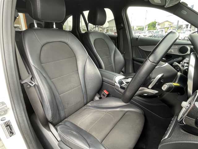 メルセデス・ベンツ ＧＬＣ２２０ d 4マチックスポーツ 栃木県 2019(平31)年 5.4万km ポーラホワイト レーダーセーフティパッケージ/ナビ/フルセグTV/全方位カメラ/ETC/ハーフレザー /パワーシート /全席シートヒーター /ヘッドアップディスプレイ/パワーテールゲート/レーンキープアシスト/ブラインドスポット /パークトロニック /キーレスゴー/LEDヘッドライト/オートライト/パナメリカーナグリル/　純正グリル積み込み