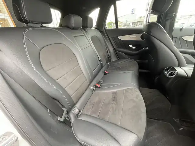 メルセデス・ベンツ ＧＬＣ２２０ d 4マチックスポーツ 栃木県 2019(平31)年 5.4万km ポーラホワイト レーダーセーフティパッケージ/ナビ/フルセグTV/全方位カメラ/ETC/ハーフレザー /パワーシート /全席シートヒーター /ヘッドアップディスプレイ/パワーテールゲート/レーンキープアシスト/ブラインドスポット /パークトロニック /キーレスゴー/LEDヘッドライト/オートライト/パナメリカーナグリル/　純正グリル積み込み