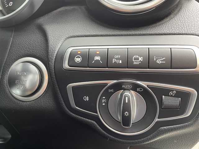 メルセデス・ベンツ ＧＬＣ２２０ d 4マチックスポーツ 栃木県 2019(平31)年 5.4万km ポーラホワイト レーダーセーフティパッケージ/ナビ/フルセグTV/全方位カメラ/ETC/ハーフレザー /パワーシート /全席シートヒーター /ヘッドアップディスプレイ/パワーテールゲート/レーンキープアシスト/ブラインドスポット /パークトロニック /キーレスゴー/LEDヘッドライト/オートライト/パナメリカーナグリル/　純正グリル積み込み