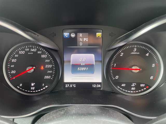 メルセデス・ベンツ ＧＬＣ２２０ d 4マチックスポーツ 栃木県 2019(平31)年 5.4万km ポーラホワイト レーダーセーフティパッケージ/ナビ/フルセグTV/全方位カメラ/ETC/ハーフレザー /パワーシート /全席シートヒーター /ヘッドアップディスプレイ/パワーテールゲート/レーンキープアシスト/ブラインドスポット /パークトロニック /キーレスゴー/LEDヘッドライト/オートライト/パナメリカーナグリル/　純正グリル積み込み