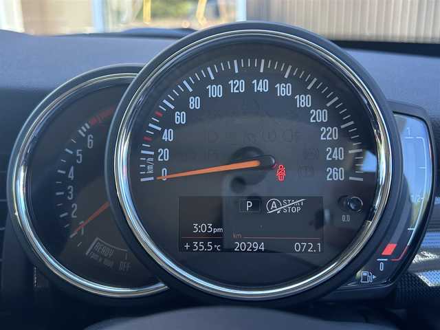 ＭＩＮＩ ミニ クーパー S 福岡県 2019(令1)年 2.1万km 青 ペッパーパッケージ/アダプティブクルーズコントロール/ユニオンジャックテールランプ　/純正ナビ/バックカメラ　/Bluetooth/前後パークディスタンスコントロール/LEDライト/オートライト/オートワイパー/ステアリングスイッチ/パドルシフト　/純正17インチアルミホイール/ミラー一体型ETC/取扱説明書/保証書/スペアキー×1