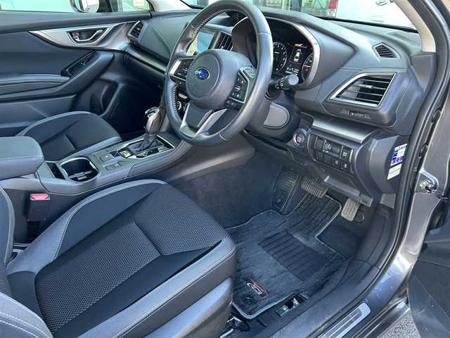 スバル インプレッサＧ４ 2．0i－L アイサイト 島根県 2020(令2)年 1.2万km マグネタイトグレーメタリック 登録時走行距離11/946km/ワンオーナー/純正ナビ(CN-FX800D)/AMFM/CD/DVD/ブルーレイ/BT/USB/SD/フルセグ/バックカメラ/ETC/パドルシフト/アイサイト/・レーダークルーズコントロール/・プリクラッシュセーフティシステム/・車線逸脱警報/LEDヘッドライト/純正17インチAW/純正フロアマット/プッシュスタート/保証書/取扱説明書/スペアキー
