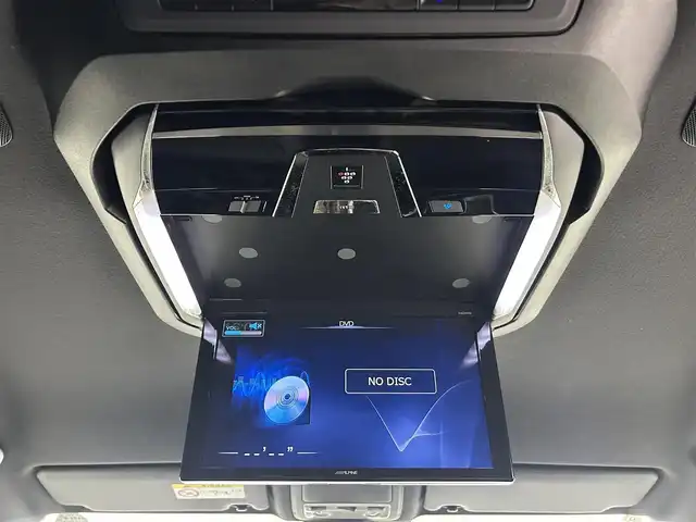 トヨタ ヴォクシー ZS 煌Ⅱ 佐賀県 2019(令1)年 8.2万km ホワイトパールクリスタルシャイン 社外11インチナビ/CD/DVD/フルセグTV/Bluetooth/HDMI/両側パワースライドドア/ワンオーナー/モデリスタフルエアロ/社外12.8インチ後席モニター/社外ステアリング/社外シフトノブ/衝突軽減ブレーキ/レーンキープアシスト/オートハイビーム/横滑り防止/クルーズコントロール/ビルトインETC/USB入電×2/シートカバ-/フロアマット/純正バイザー/純正16インチアルミホイール