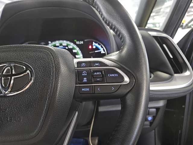 トヨタ ヴォクシー ハイブリッド S－Z 福岡県 2022(令4)年 7.4万km グリッターブラックガラスフレーク 〇純正8インチディスプレイオーディオ/〇フルセグTV/〇両側パワースライドドア/〇バックカメラ/〇ETC/〇ドライブレコーダー/〇バックカメラ/〇レーダークルーズコントロール/〇コーナーセンサー/〇セーフティセンス/〇プリクラッシュセーフティ/〇LEDヘッドランプ/〇オートライト/〇革巻きステアリング/〇左右独立温度調整オートエアコン/〇合皮/ファブリックコンビシート/〇純正17インチV字スポーク切削光輝ダークグレーメタリック塗装アルミホイール/〇スマートエントリー/スタートシステム/〇禁煙車