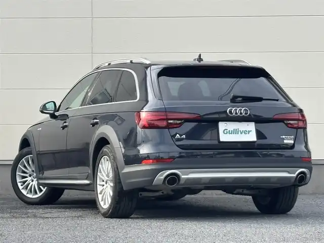 アウディ Ａ４ オールロードクワトロ 茨城県 2018(平30)年 3.3万km ムーンライトブルーパールエフェクト 純正ナビ/ワンセグTV/Bluetooth接続/バックカメラ/前方ドライブレコーダー/ラクジュアリーパッケージ/クルーズコントロール/シートヒーター/パワーシート/ビルトインETC/パドルシフト/茶革シート/電動リアゲート/純正１７インチアルミホイール/純正フロアマット