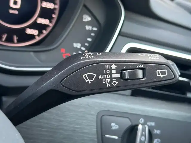 アウディ Ａ４ オールロードクワトロ 茨城県 2018(平30)年 3.3万km 青 純正ナビ/ワンセグTV/Bluetooth接続/バックカメラ/前方ドライブレコーダー/クルーズコントロール/シートヒーター/パワーシート/ビルトインETC/パドルシフト/茶革シート/電動リアゲート/純正１７インチアルミホイール/純正フロアマット