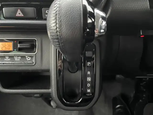 スズキ ハスラー Jスタイル ターボ 福島県 2021(令3)年 2.9万km ピュアホワイトパール/ガンメタリック2トーン 純正ナビゲーション/【CD/DVD/USB/BT/TV】/全方位モニター/ビルトインETC/前席シートヒーター/デュアルカメラブレーキサポート/アダプティブクルーズコントロール/車線逸脱抑制機能/車線逸脱警報機能/LEDオートライト/LEDフォグランプ/パドルシフト/シートバックテーブル/アイドリングストップ/ドアバイザー