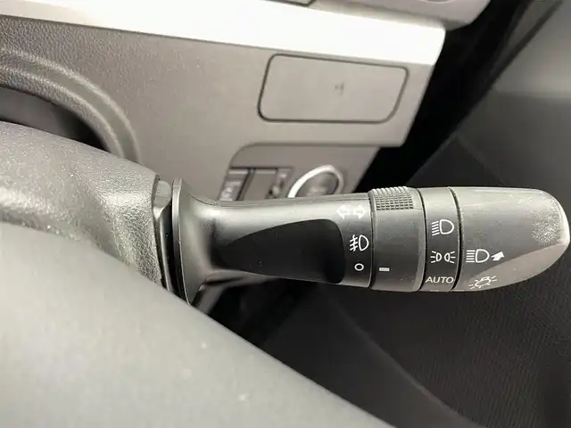 ダイハツ タント カスタム X トップED SA Ⅲ 熊本県 2017(平29)年 6.1万km ブラックマイカメタリック ワンオーナー　/禁煙車　/社外ナビ（ＣＤ・ＤＶＤ・フルセグ・ＢＴ・ＳＤ・ＵＳＢ）/バックカメラ　/片側パワースライドドア　/後ろのみクリアランスソナー　/衝突軽減ブレーキ　/横滑り防止　/アイドリングストップ/ハーフレザーシート/社外フロアマット/純正１４インチAW/オートライト/オートマチックハイビーム/LEDヘッドライト/フォグランプ/スマートキー/プッシュスタート/保証書/取扱説明書