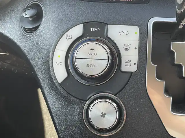 トヨタ シエンタ ハイブリッド G クエロ 福岡県 2018(平30)年 4.5万km クールボルドーガラスフレーク ・両側パワースライドドア　/・ＬＤＡ　/・ＬＥＤヘッドライト　/・オートライト　/・オートハイビーム　/・電格ミラー　/・スマートキー/プッシュスタート