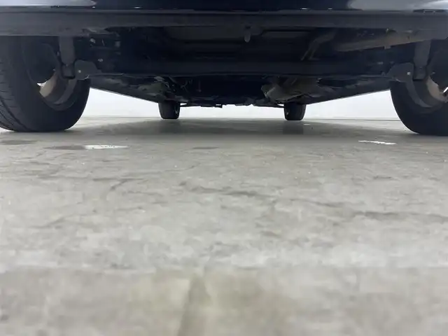 ホンダ Ｎ ＢＯＸ カスタム SSブラックSパッケージ 大分県 2017(平29)年 8.8万km クリスタルブラックパール 純正ナビ　型式：VXM-174VFXi/【フルセグTV、DVD再生可、BT対応】/ステアリングスイッチ/バックカメラ/両側電動スライドドア/ビルトインETC/前席シートヒーター/革調シートカバー/アイドリングストップ/横滑り防止装置/電動格納ミラー(オートリトラ機能付)/純正フロアマット/オートライト/HIDヘッドライト/LEDフォグ/純正14インチアルミホイール