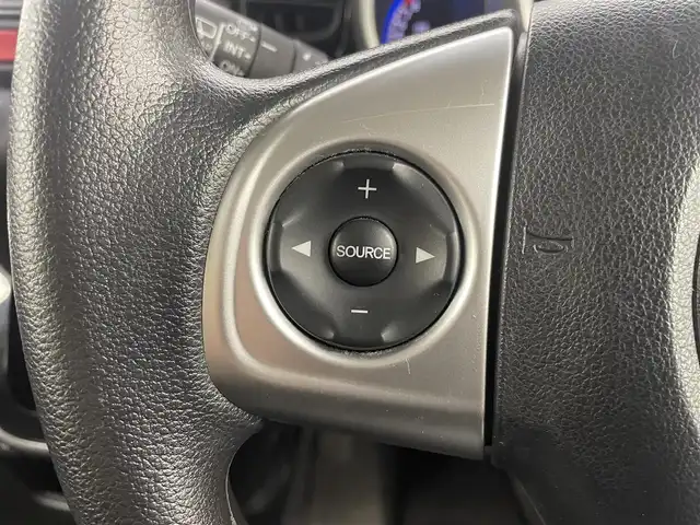 ホンダ Ｎ ＢＯＸ カスタム SSブラックSパッケージ 大分県 2017(平29)年 8.8万km クリスタルブラックパール 純正ナビ　型式：VXM-174VFXi/【フルセグTV、DVD再生可、BT対応】/ステアリングスイッチ/バックカメラ/両側電動スライドドア/ビルトインETC/前席シートヒーター/革調シートカバー/アイドリングストップ/横滑り防止装置/電動格納ミラー(オートリトラ機能付)/純正フロアマット/オートライト/HIDヘッドライト/LEDフォグ/純正14インチアルミホイール