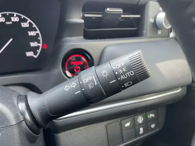 ホンダ ヴェゼル ハイブリッド e:HEV Z 滋賀県 2023(令5)年 1.4万km ミッドナイトブルービームM 純正9型ナビ/・Bluetooth/USB/フルセグ/バックカメラ/追従クルーズコントロール/パワーリアゲート/LEDライト/ハーフレザーシート/シートヒーター/ステアリングヒーター/前後ソナー/純正１８AW/オートライト/オートハイビーム/電子パーキング