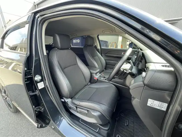 ホンダ ヴェゼル ハイブリッド e:HEV Z 滋賀県 2023(令5)年 1.4万km ミッドナイトブルービームM 純正9型ナビ/・Bluetooth/USB/フルセグ/バックカメラ/追従クルーズコントロール/パワーリアゲート/LEDライト/ハーフレザーシート/シートヒーター/ステアリングヒーター/前後ソナー/純正１８AW/オートライト/オートハイビーム/電子パーキング