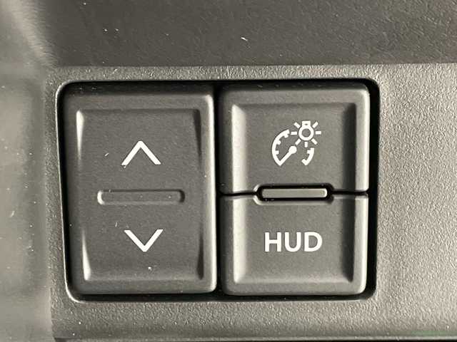 スズキ ソリオ HV MZ 愛知県 2023(令5)年 1.2万km メロウディープレッドパール 純正8型ディスプレイオーディオナビ/全方位カメラ/両側パワースライドドア/レーダークルーズコントロール/シートヒーター/バックカメラ/コーナーセンサー/ヘッドアップディスプレイ/純正アルミホイール/LEDヘッドライト/オートライト/衝突軽減システム/フルセグ/CD DVD/サーキュレーター/ステアリングスイッチ/スマートキー/プッシュスタート