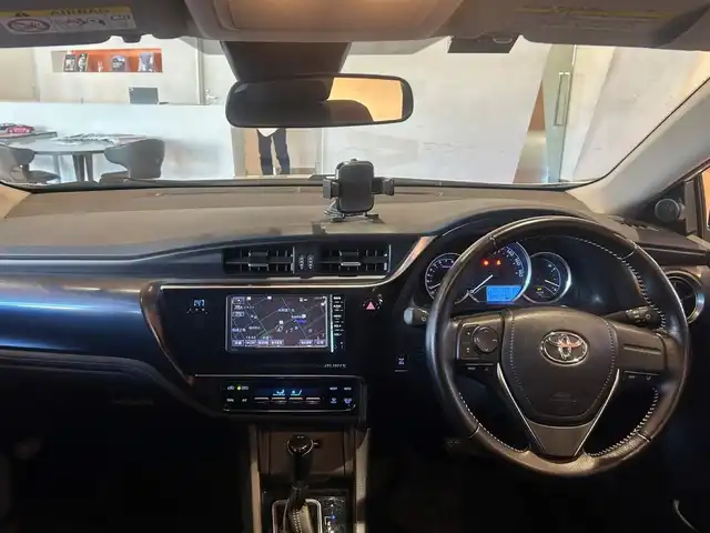 トヨタ オーリス 150X 道央・札幌 2015(平27)年 13.9万km ホワイトパールクリスタルシャイン ４WD/ワンオーナー/ホワイトパールクリスタルシャイン/スタッドレスタイヤAWセット積込み/純正HDDナビ(BT、AUX、ワンセグTV、CD)/ETC/AAC/オートライト/MTモード付き/盗難防止装置/取説、保証書、スペアキー１本